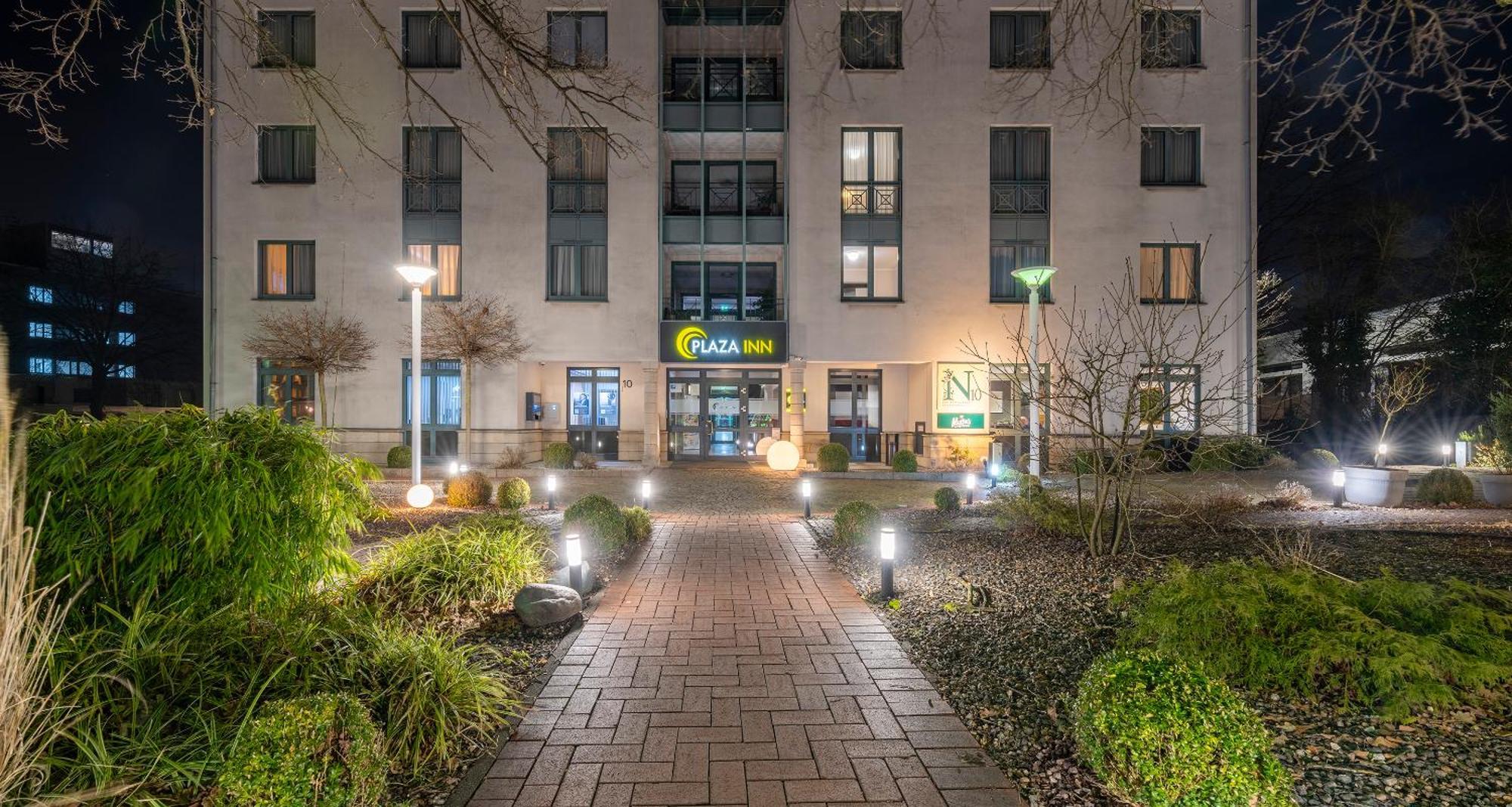 Hotel Plaza Sued 3*
