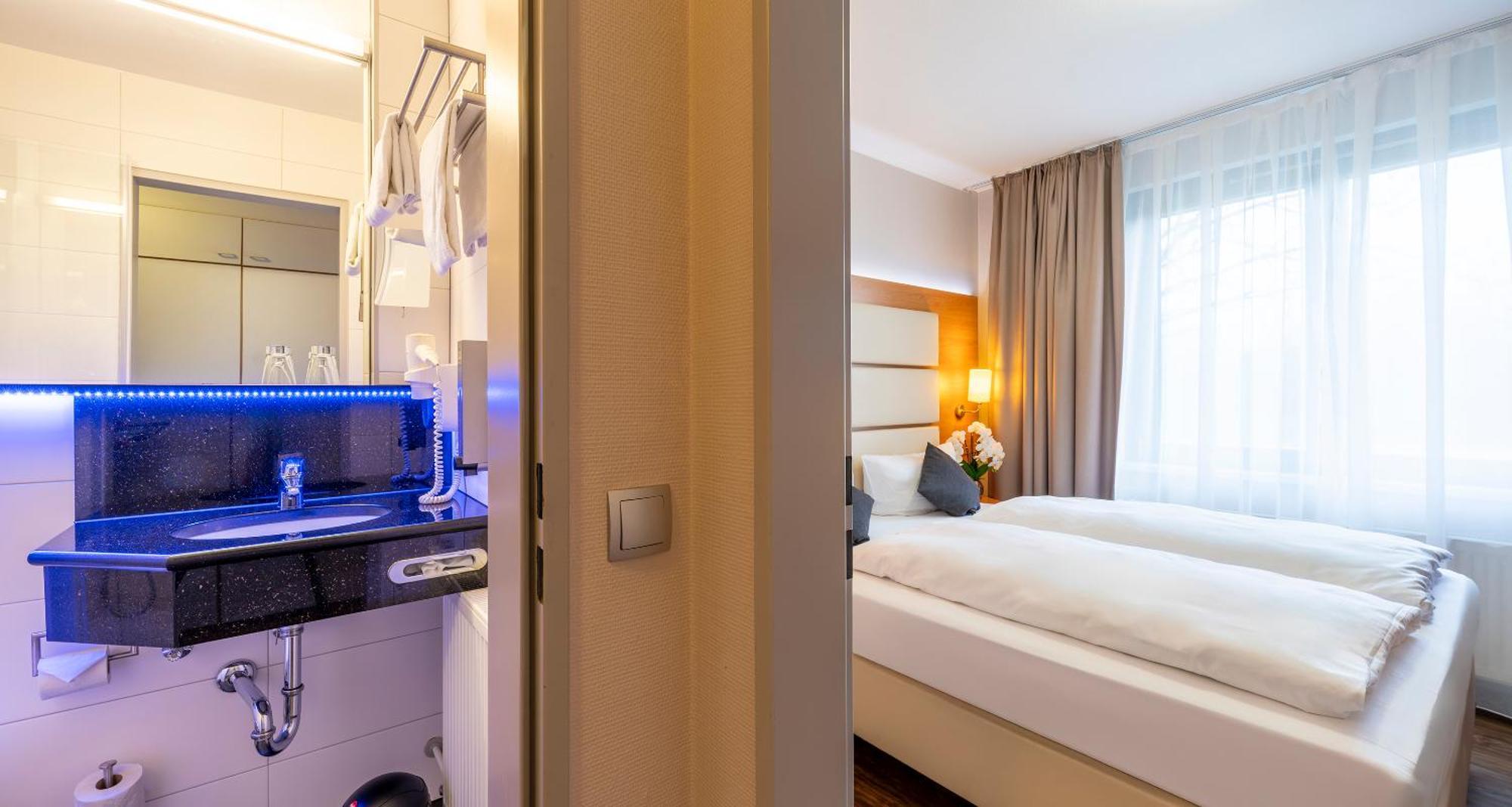 Hotel Western 3*